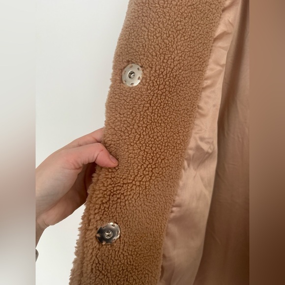 Vici long teddy coat - Picture 9 of 13